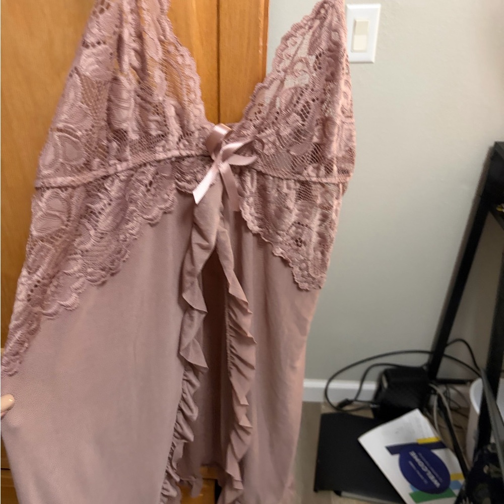 SHEIN Lace-Trim Satin-Feel Chemise in Dusty Rose